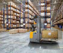Automated pallet truck