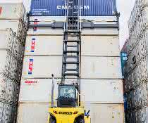 Hyster large forklift trucks meet three different emission standards