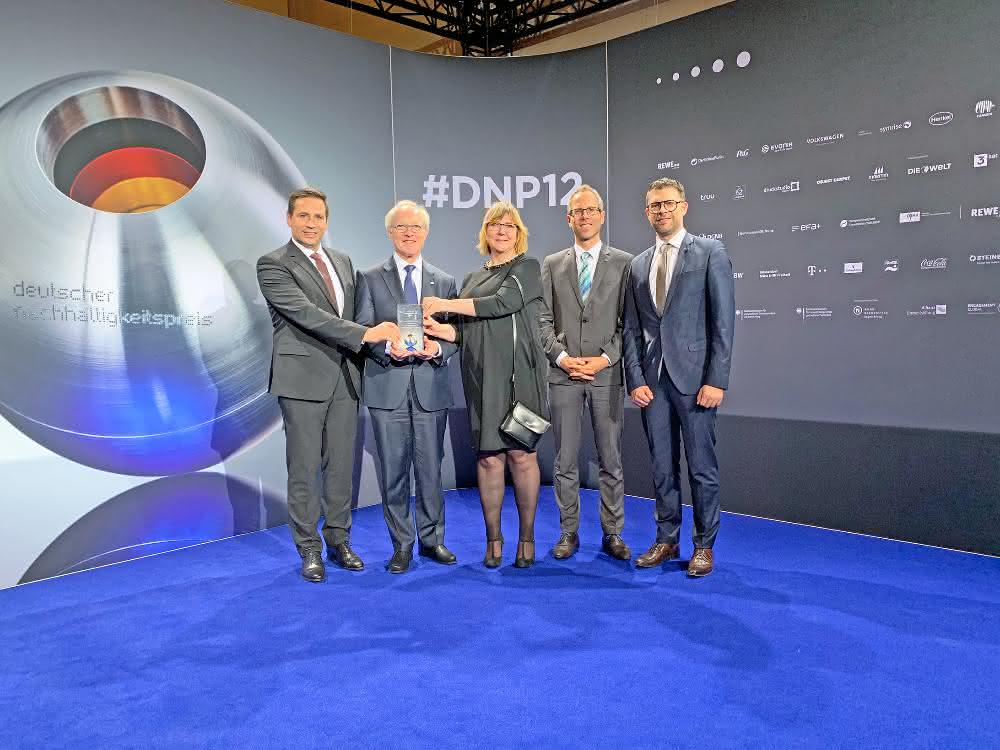 Vacuum specialist convinces: Schmalz honored with the German Sustainability Award