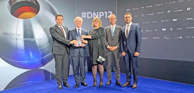 Vacuum specialist convinces: Schmalz honored with the German Sustainability Award