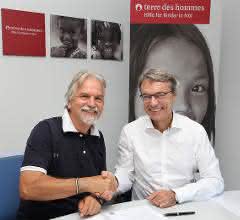Kooperation ausgebaut: Dachser und terre des hommes erweitern Zusammenarbeit Kooperation ausgebaut: Dachser und terre des hommes erweitern Zusammenarbeit