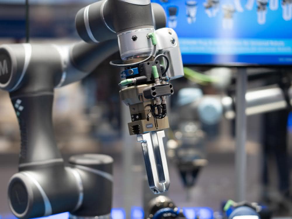 Schunk-Plug_Work_Portfolio
