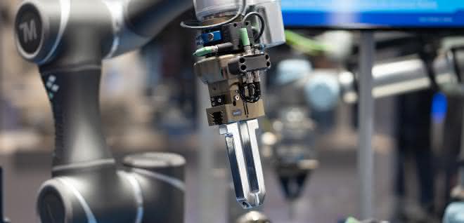 Schunk-Plug_Work_Portfolio