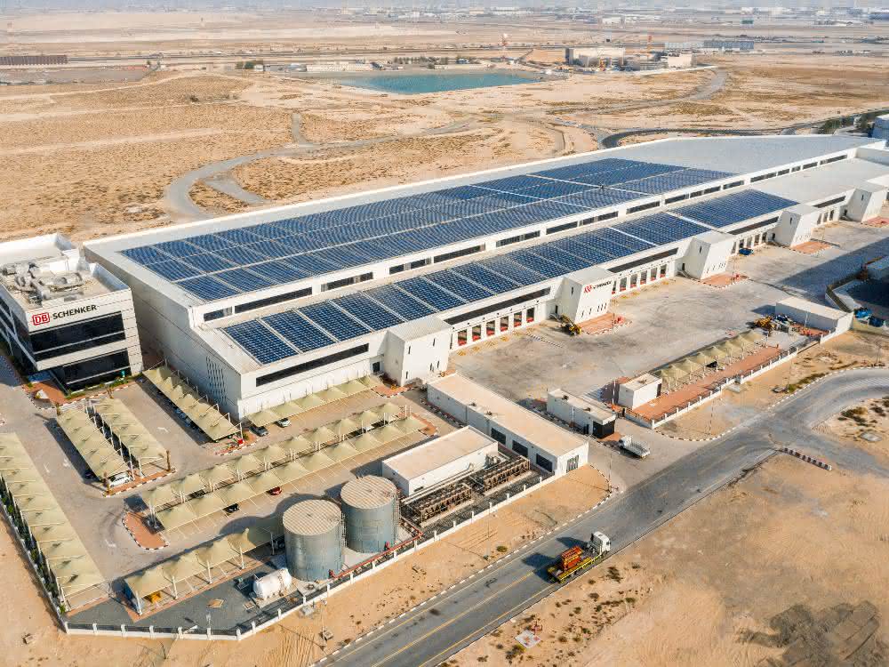 Logistics service provider: DB Schenker opens solar-powered logistics center in Dubai