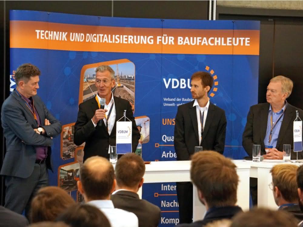 Branchentreff „Digitale Standardisierung für Baumaschinen und Baugeräte im BIM-Prozess“