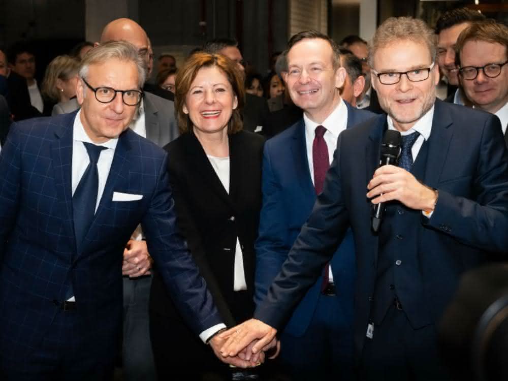 Mercedes-Benz invests 70 million euros in truck development