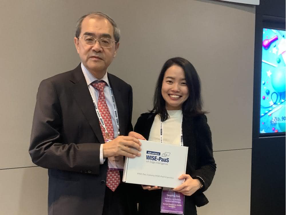 K.C. Liu, Advantech; Yanping Zou, Aaronn Electronic