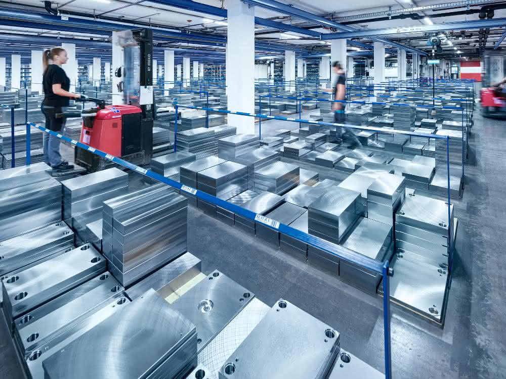 Meusburger panel warehouse