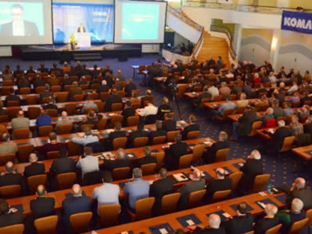 Mit einem breitgefächerten Programm lockte das letzte Seminar rund 800 Teilnehmer nach Kassel. (Foto: VDBUM)