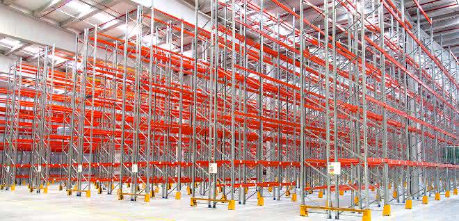Lebensmittellogistik: AR Racking installiert Regalsystem bei Grupo Cuevas