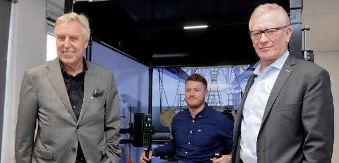 duisport: 3D-Kransimulator im Duisburger Hafen duisport: 3D-Kransimulator im Duisburger Hafen