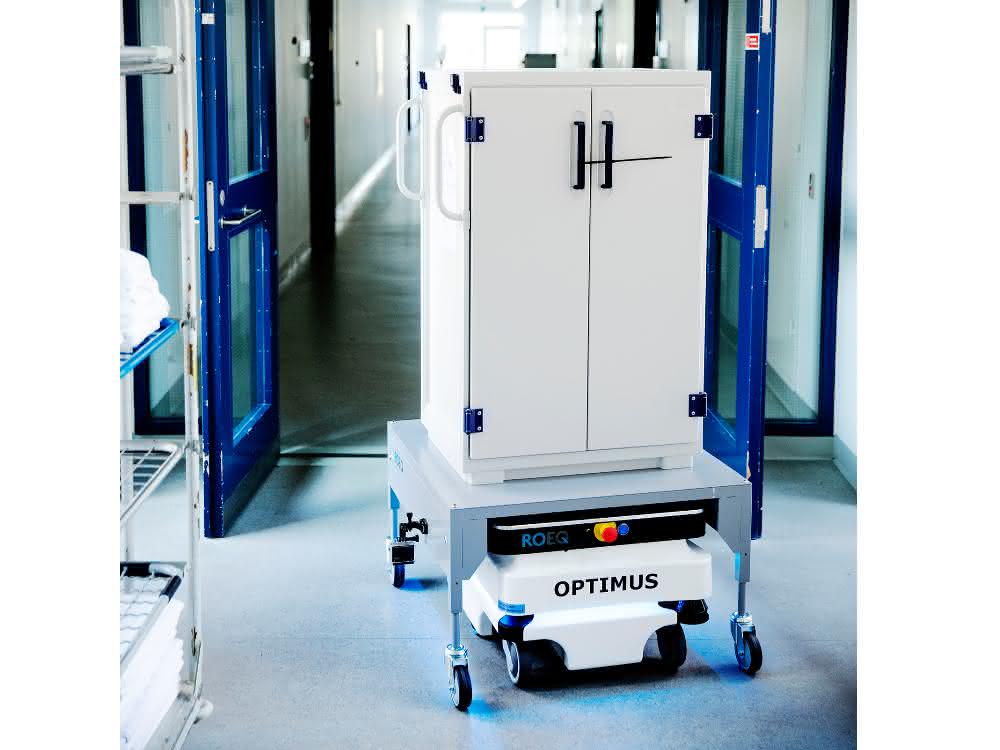 Sterile goods transportation: Alone in hospital