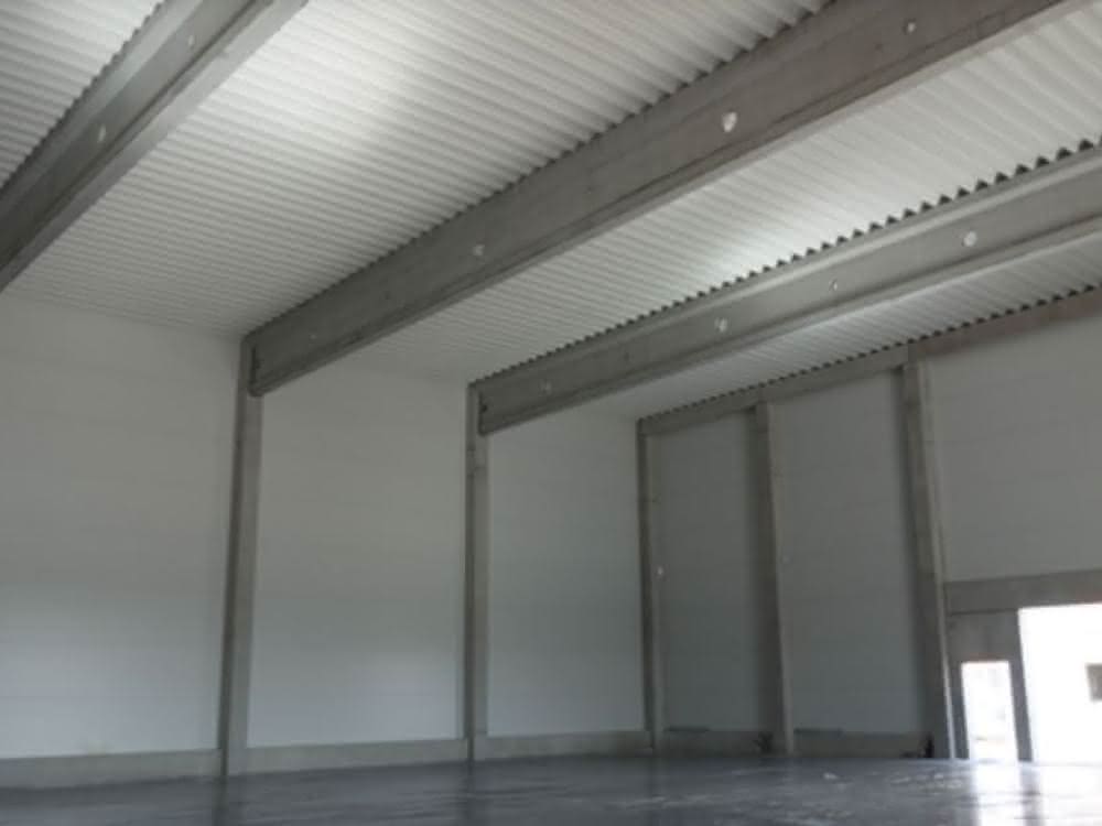 Logistikflächenanmietung in Krefeld: Logivest berät Düsseldorfer Nuss-Rösterei in Krefeld