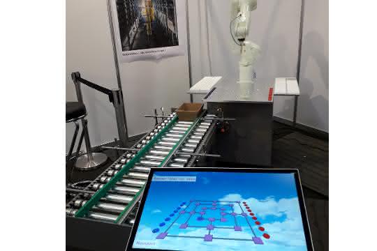 FMB in Bad Salzuflen: Roboter spielt Mühle