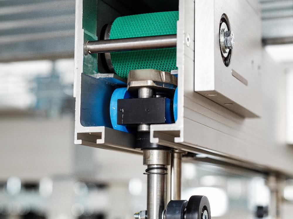 Friction-based overhead conveyors from OCS