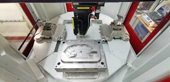 Quadruple pallet changer