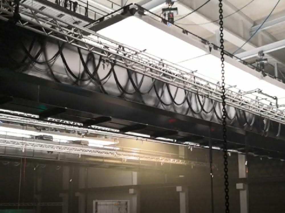 linking lifting device
