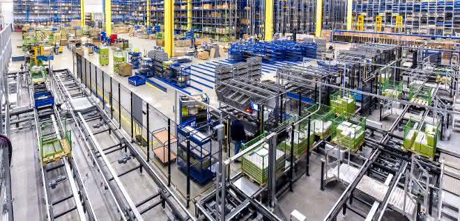 Conductor rails: Energy supply system for new Claas warehouse