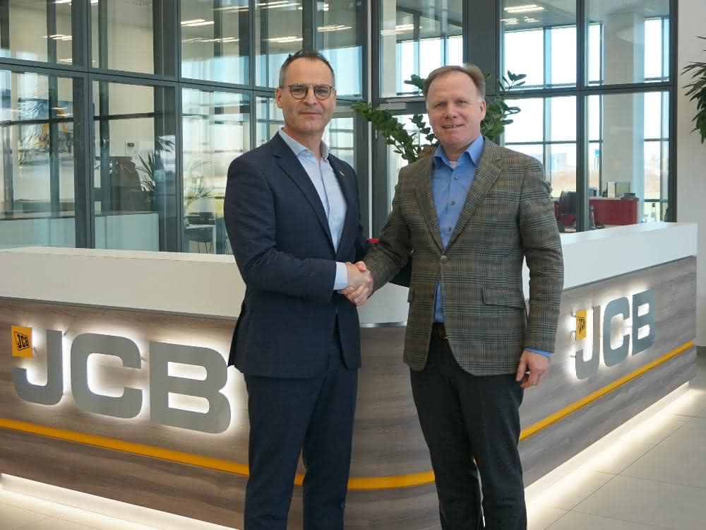 JCB kooperiert mit Stapler Center Pieckert