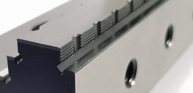 Clamping jaws