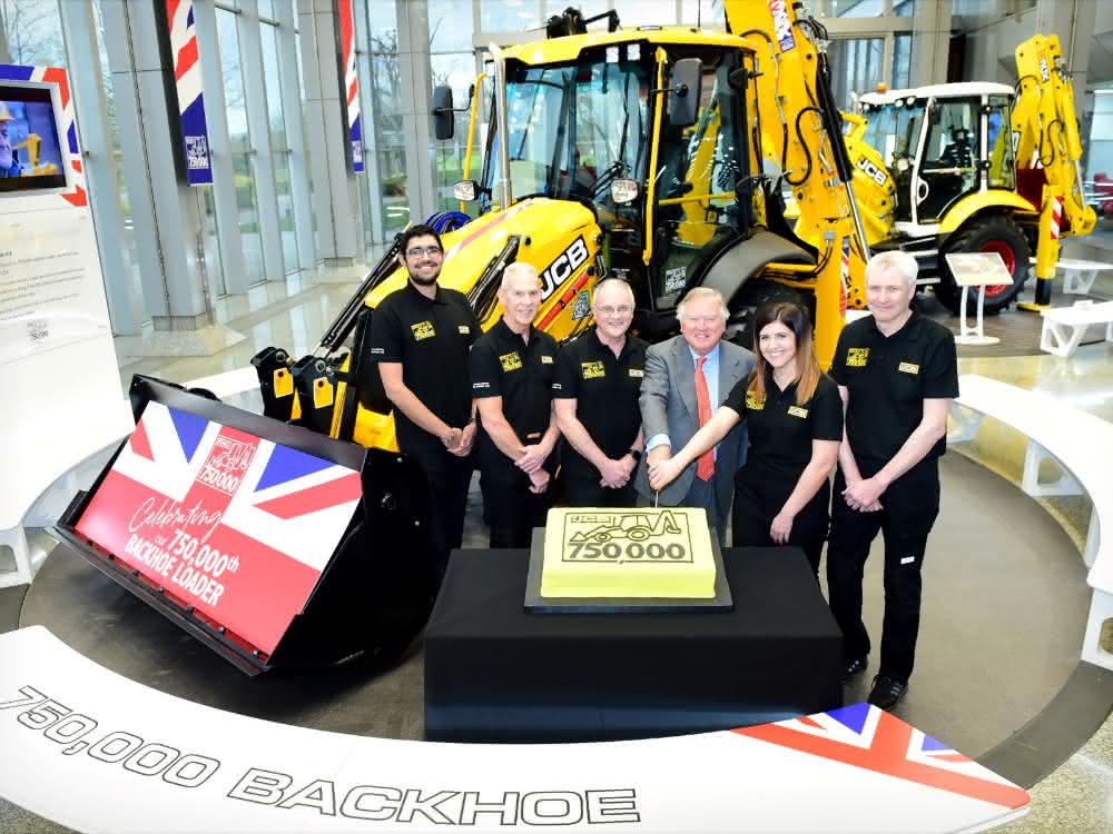 750.000ster JCB-Baggerlader läuft vom Band