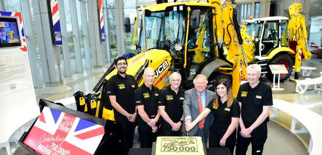 750.000ster JCB-Baggerlader läuft vom Band