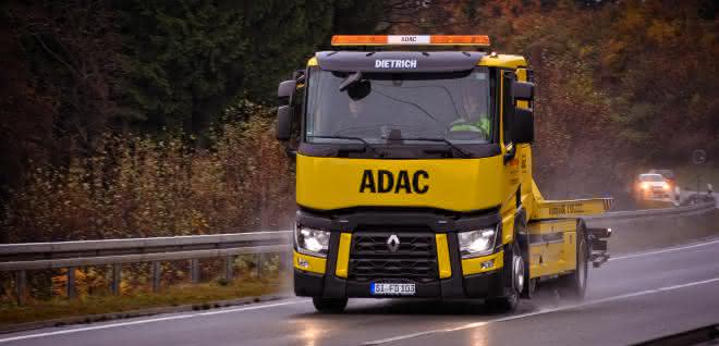 Renault Trucks und ADAC vereinbaren Partnerschaft Renault Trucks und ADAC vereinbaren Partnerschaft