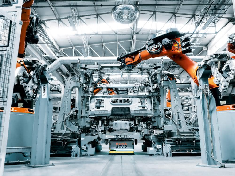 Mercedes-Benz Türk truck assembly plant in Aksaray. Mercedes-Benz Türk truck assembly plant in Aksaray.