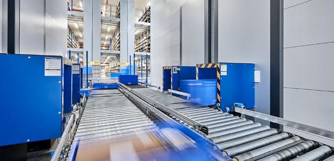 Display: Best practice for your e-commerce warehouse logistics Display: Best practice for your e-commerce warehouse logistics