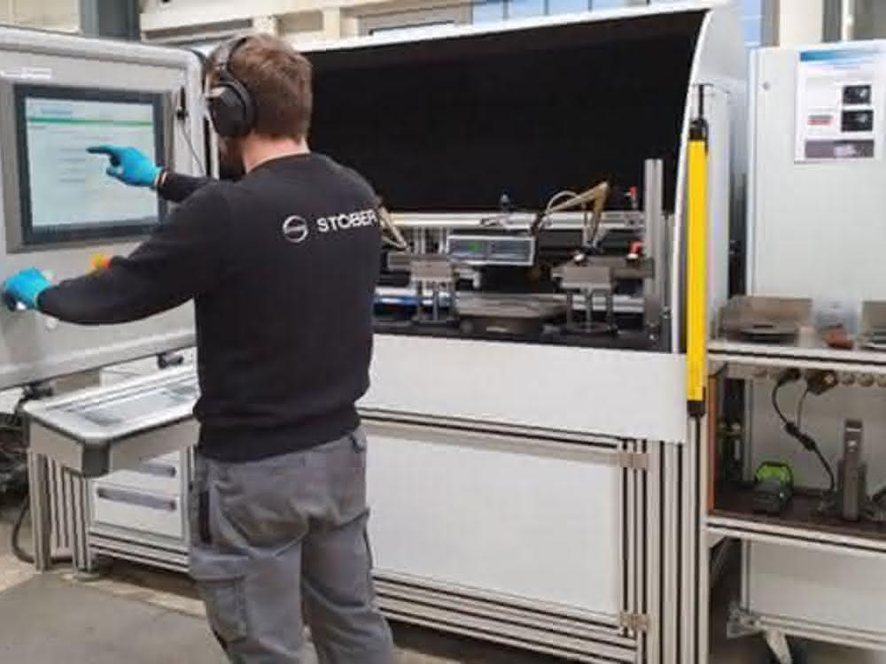 Tested and documented: The test bench awaits at the end of the road