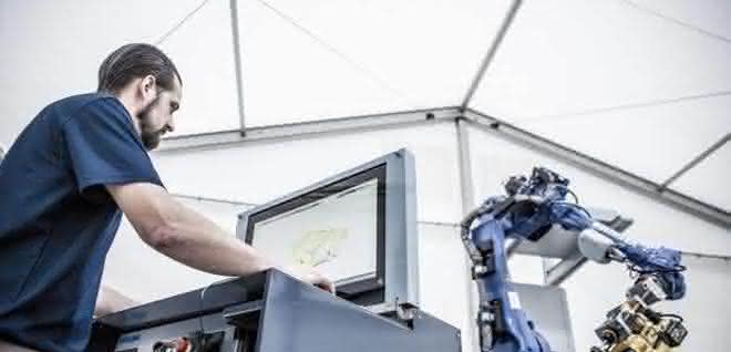 Forschungsprojekt Robonet 4.0: Kollege Roboter wird Handwerker