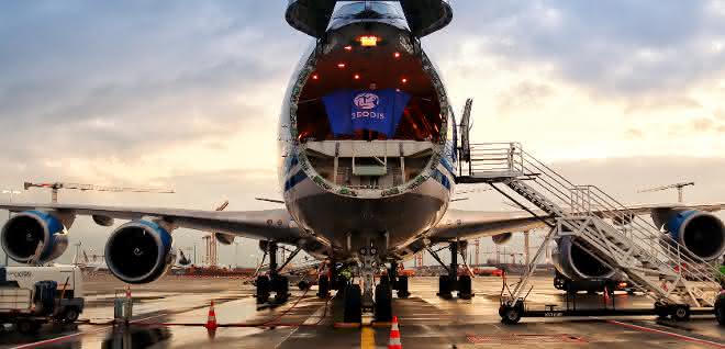 Geodis responds to coronavirus crisis and expands air charter and rail transportation