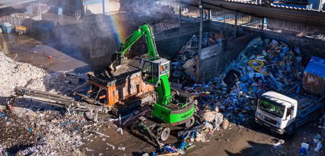 817 E-Serie von Sennebogen im Recyclingeinsatz