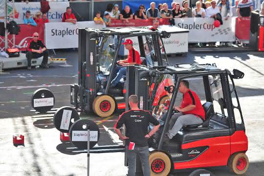 Linde-StaplerCup Meisterschaften im Staplerfahren: StaplerCup findet erst 2021 wieder statt