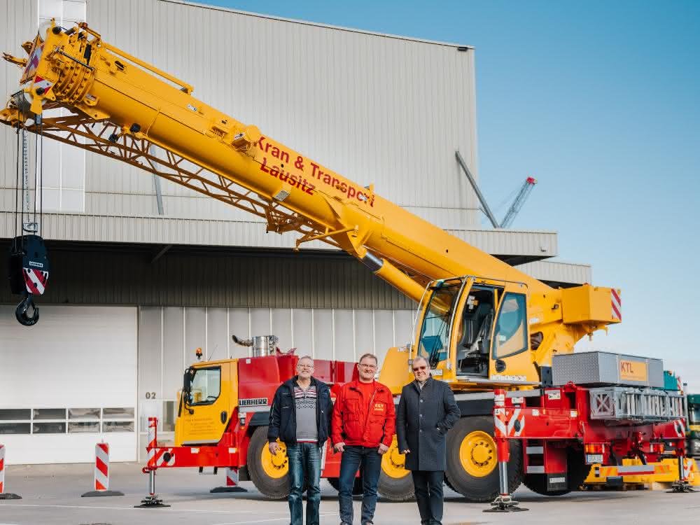 Kran & Transport Lausitz übernimmt neuen Liebherr-Mobilkran