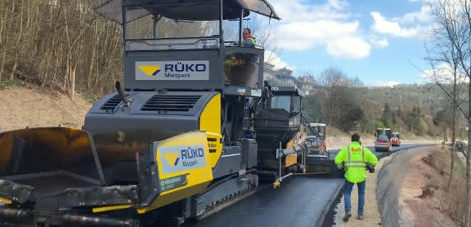 Fahrbahnsanierung mit RÜKO