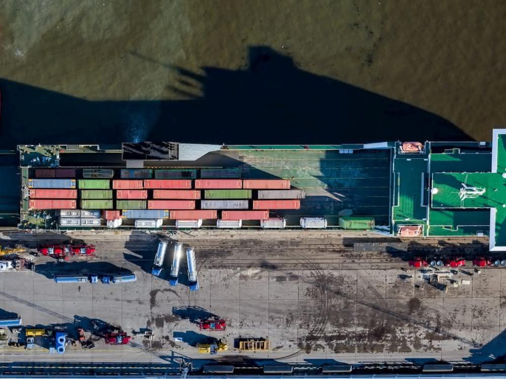 Neuer Schifffahrtsdienst gibt Breakbulk in Rotterdam Auftrieb
