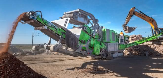 Robust für schwere Brocken: Raupenmobiler Prallbrecher