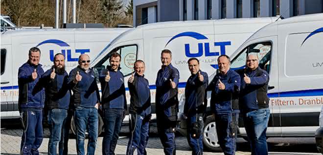 Service team from ULT
