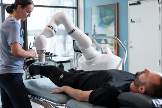 Kuka-Life Science Robotics-Robert