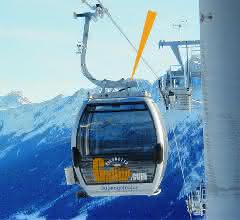 Entry of the cable car cabin into the ski station Entry of the cable car cabin into the ski station