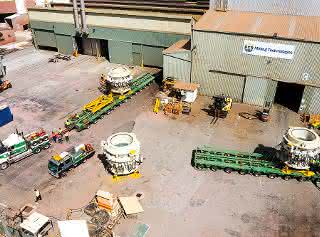 Heavy haulage down under