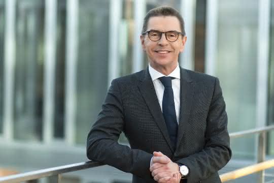 Christian Dummler für weitere fünf Jahre CFO bei Zeppelin