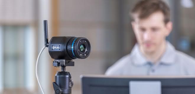 Corona virus: Contactless temperature monitoring with thermal imaging cameras