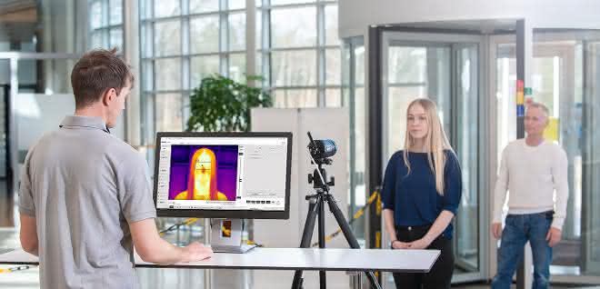 Corona virus: Contactless temperature monitoring with thermal imaging cameras