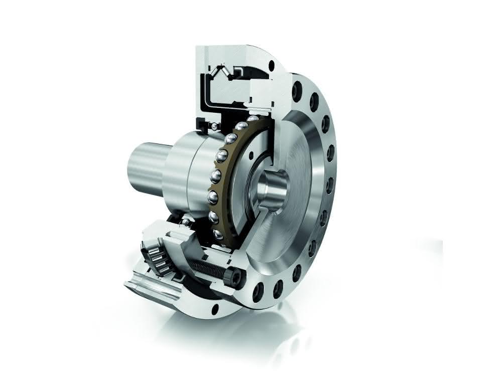 Angular contact needle roller bearing in precision gearbox