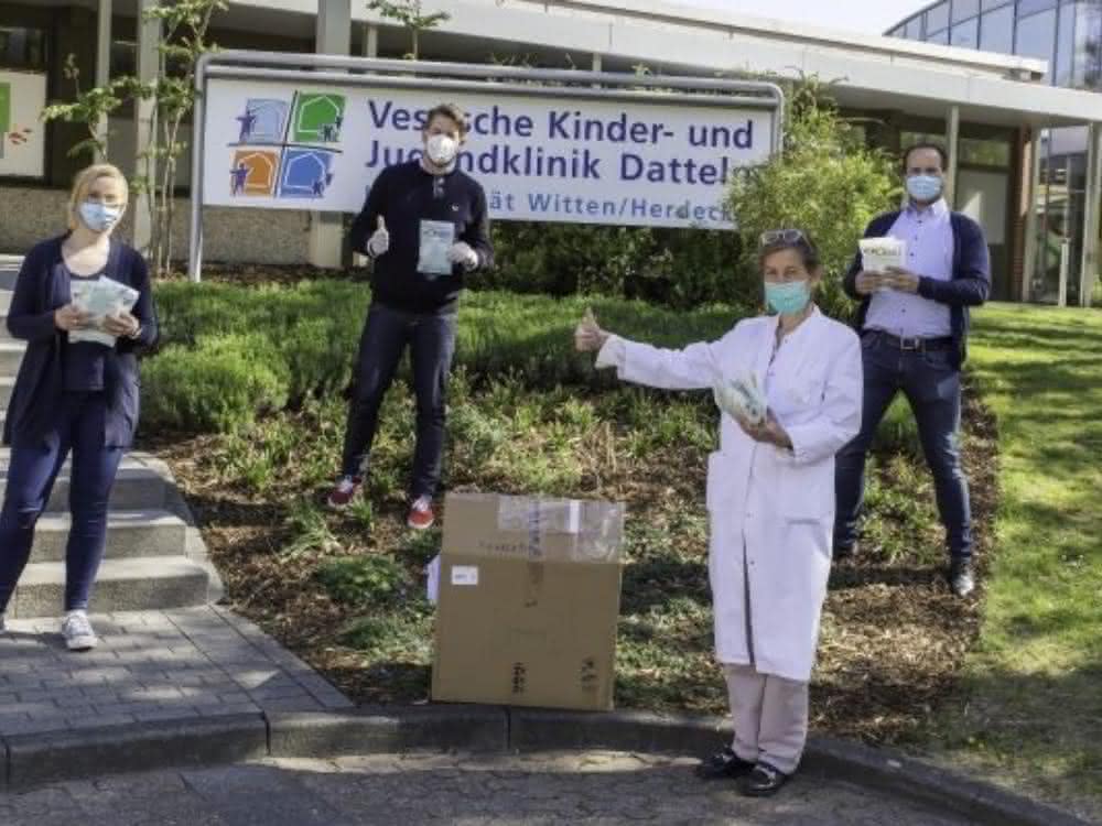 Vahle spendet 500 Schutzmasken an Vestische Kinder- und Jugendklinik Vahle spendet 500 Schutzmasken an Vestische Kinder- und Jugendklinik