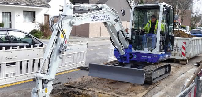 Aus Baugewerbe Unternehmermagazin 4\2020: Kompaktbagger: Beweglich arbeiten