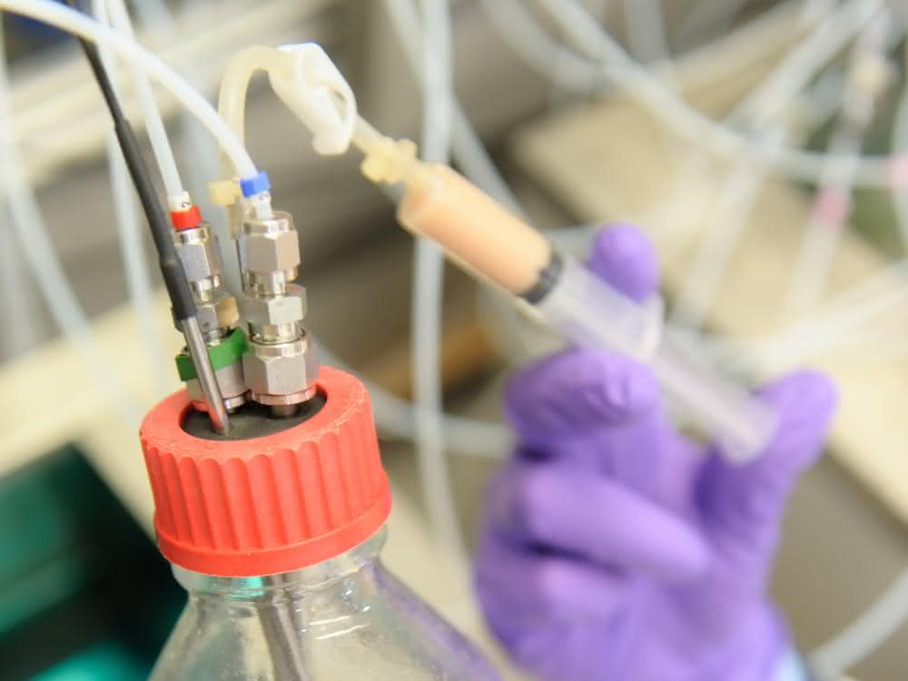 Bioreaktoren für Versuche im Labormaßstab Bioreaktoren für Versuche