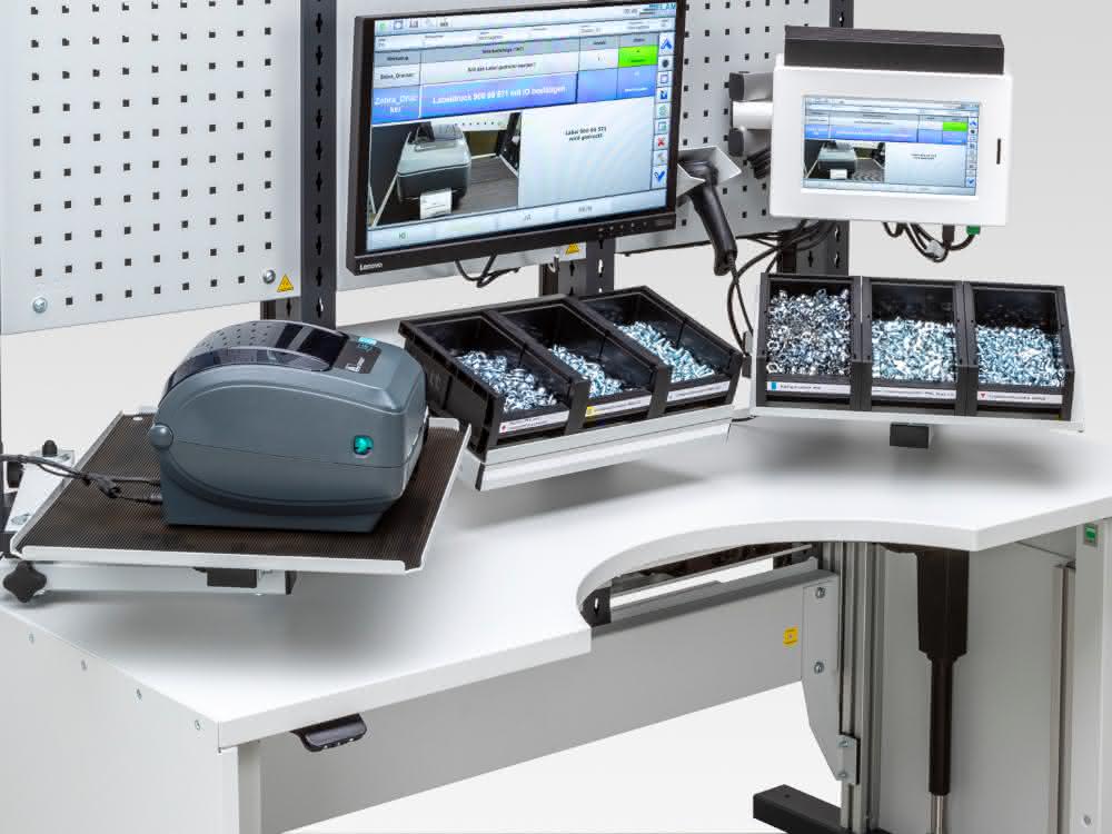 Bott-kitting workstation